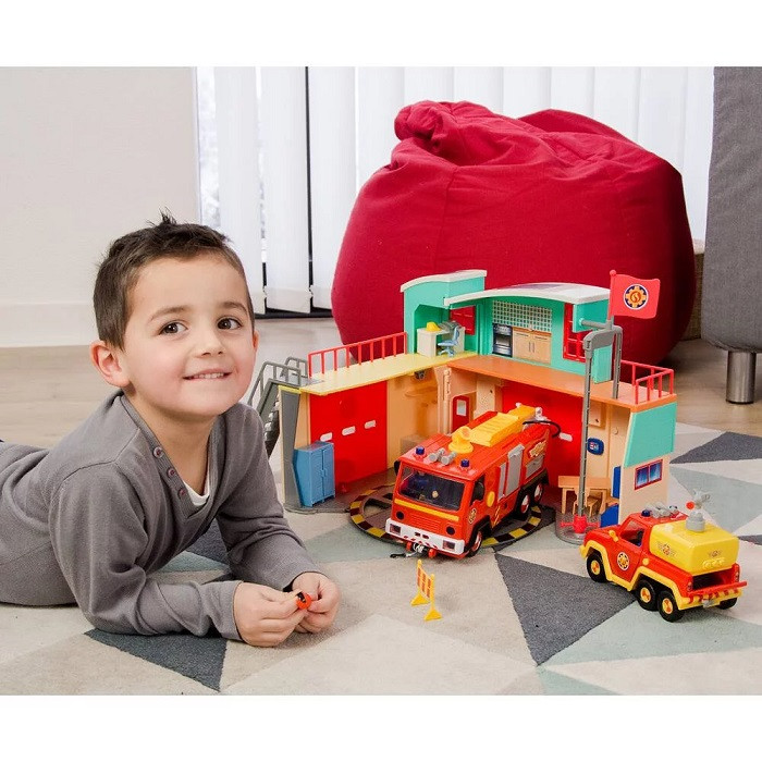 Caserne Sam le Pompier Pontypandy Smoby avec 1 figurine - Jouet pour enfant  à partir de 3 ans