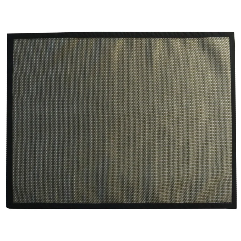 TAPIS PROTECTION NOIR POUR BARBECUE ET PLANCHA